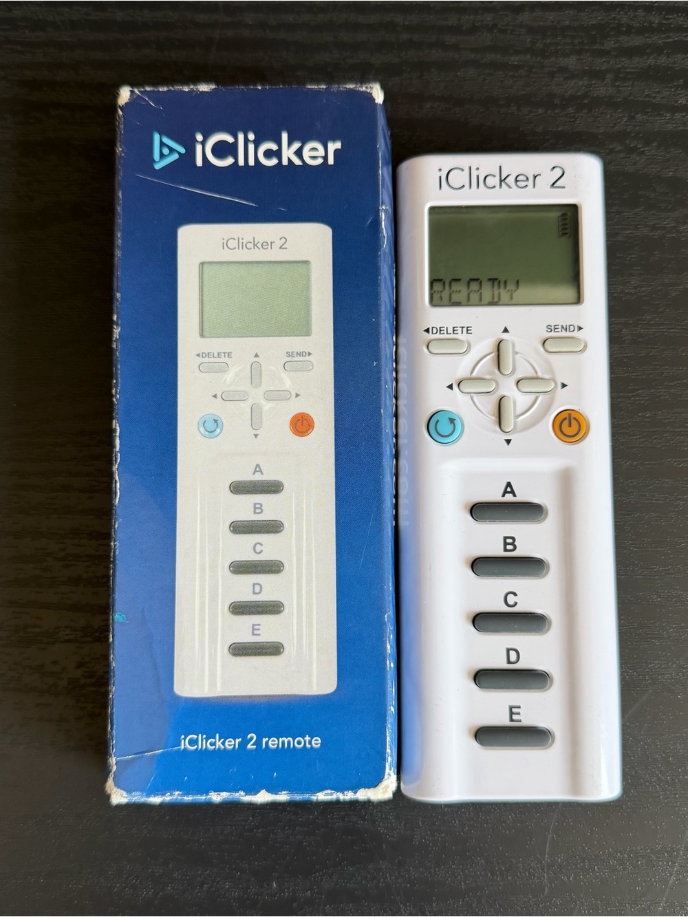 Iclicker 2 Student Remote Classroom Response White W/ Box & Batteries EUC Tested